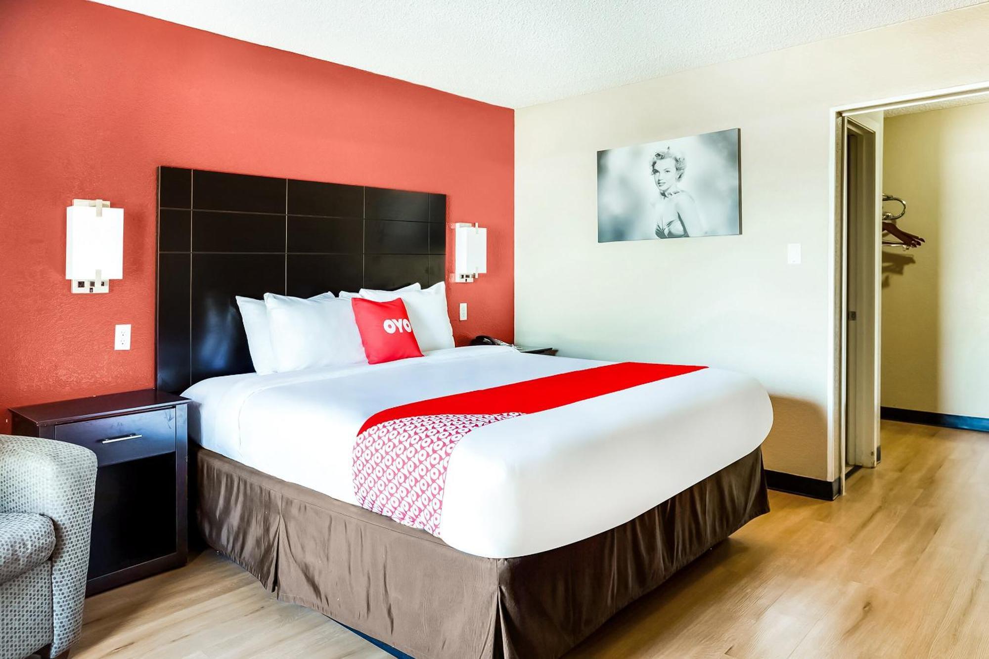 Oyo Hotel Tyler Northwest Mineola Hwy Exterior photo